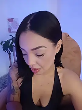 Sara LipsX online show from 11/23/25, 10:53