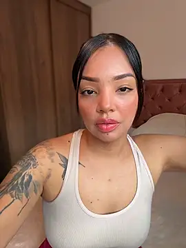 Sara LipsX online show from 07/02/26, 10:05