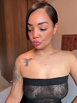 Sara LipsX online show from 07/10/26, 10:54