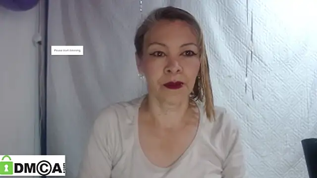 Snapshot of electra-mommy chatting on 04/28/26, 12:09 electra-mommy online show from 04/28/26, 12:09