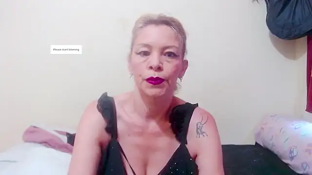 electra-mommy online show from 10/15/25, 12:13