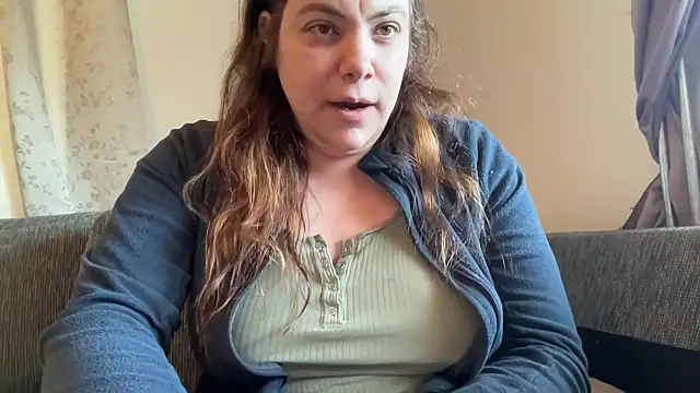 cumwithmee3 online show from 09/23/25, 12:01