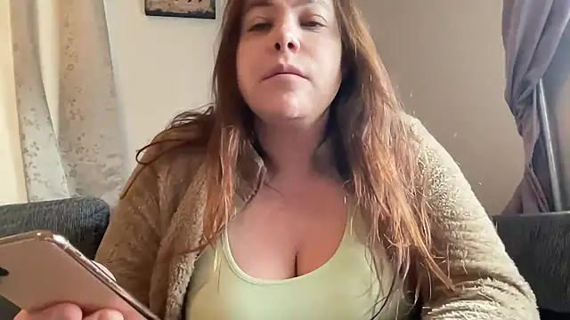 cumwithmee3 online show from 10/28/25, 11:09