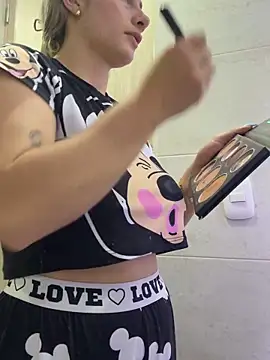 AtheneaRossi online show from 02/21/26, 11:56