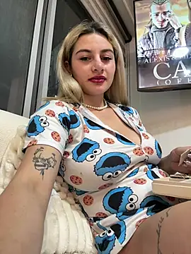 AtheneaRossi online show from 02/25/26, 12:00