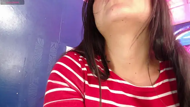vitoria23  online show from 05/14/26, 02:14