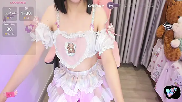 Yuka Chan online show from 10/17/25, 12:40