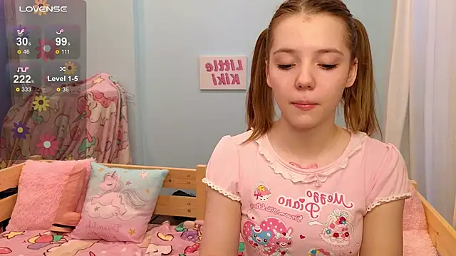 PrincessLittleKiki online show from 11/08/25, 07:23