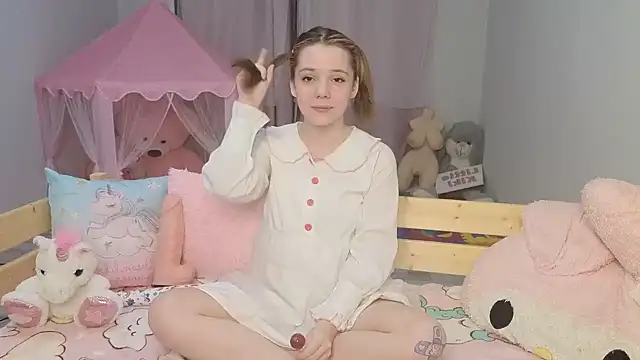 PrincessLittleKiki online show from 02/24/26, 05:25