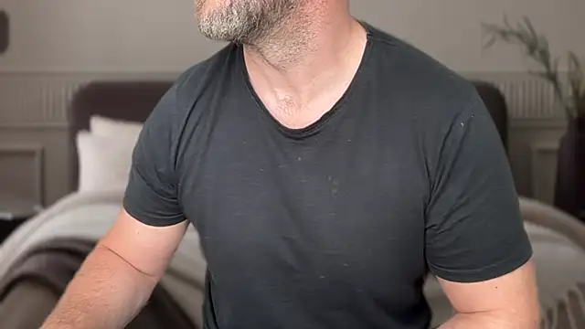 Snapshot of Mr_Beef chatting on 09/13/25, 09:53 Mr Beef online show from 09/13/25, 09:53