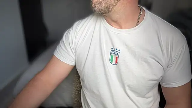 Snapshot of Mr_Beef chatting on 11/09/25, 01:26 Mr Beef online show from 11/09/25, 01:26