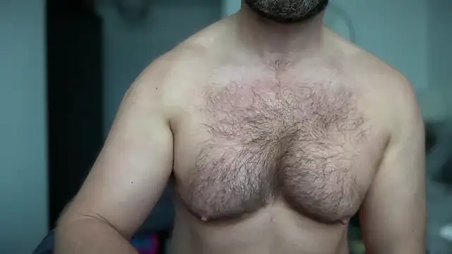 Snapshot of Mr_Beef chatting on 10/24/25, 12:26 Mr Beef online show from 10/24/25, 12:26