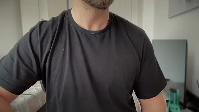 Snapshot of Mr_Beef chatting on 02/21/25, 09:34 Mr Beef online show from 02/21/25, 09:34