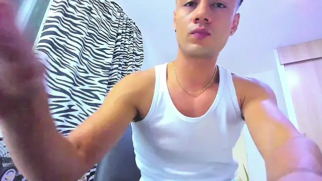 Snapshot of Sebastian-Dash chatting on 02/05/25, 02:08 Sebastian-Dash online show from 02/05/25, 02:08
