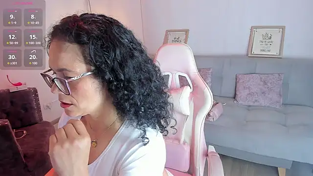 Aliciia cute1 online show from 11/04/25, 10:46