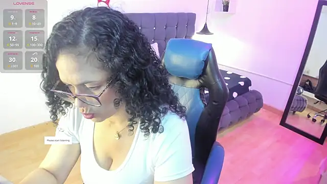 Aliciia cute1 online show from 11/28/25, 10:10