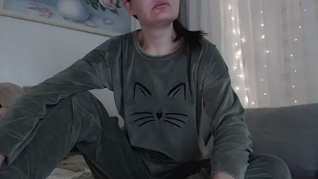  JustmeHere  online show from 11/24/25, 11:05