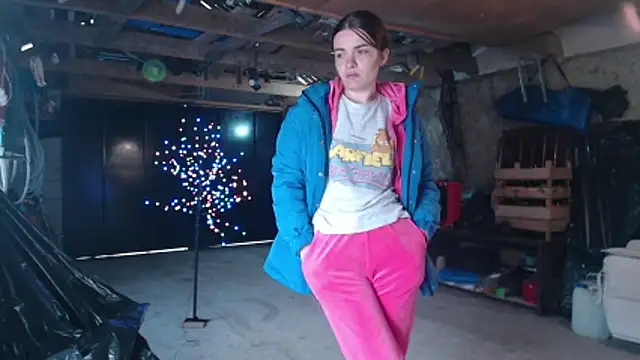  JustmeHere  online show from 12/05/25, 12:48