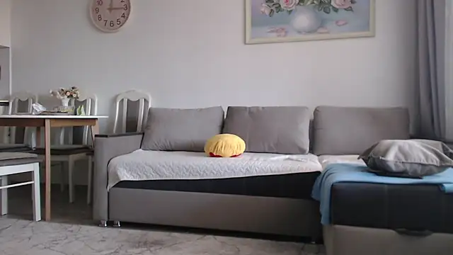 Snapshot of _JustmeHere_ chatting on 03/04/26, 10:12 JustmeHere online show from 03/04/26, 10:12