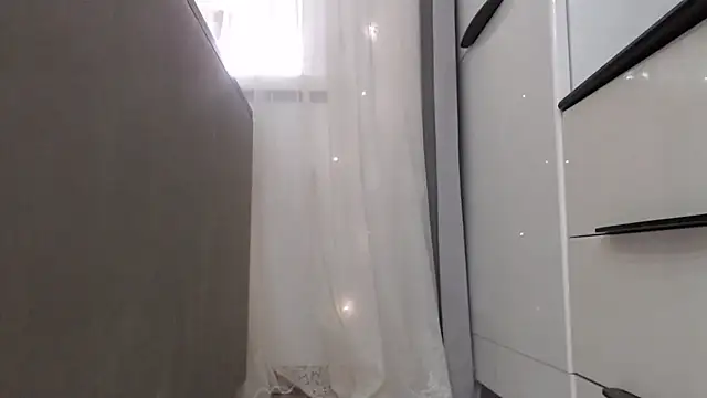  JustmeHere  online show from 11/09/25, 09:24