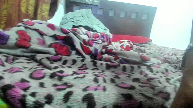 Brenda Smith69 online show from 02/15/26, 09:36