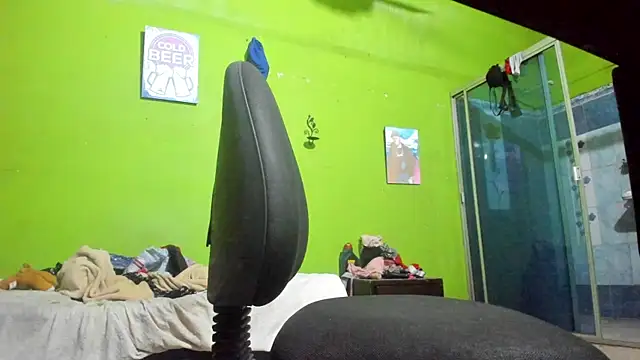 Brenda Smith69 online show from 09/18/25, 08:01