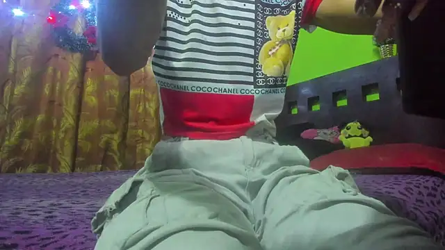 Brenda Smith69 online show from 12/14/25, 07:52