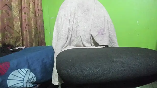 Brenda Smith69 online show from 11/20/25, 08:42