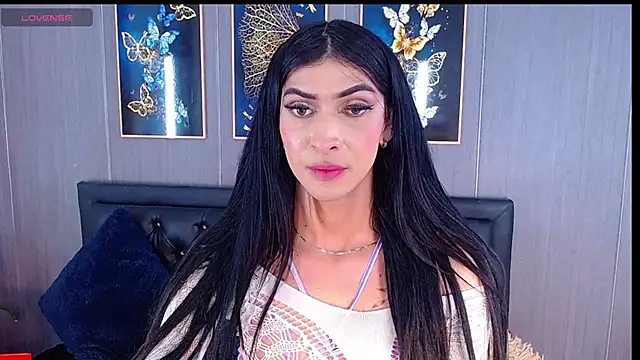 Snapshot of Evelynn_sex_ chatting on 03/15/25, 01:29 Evelynn sex online show from 03/15/25, 01:29