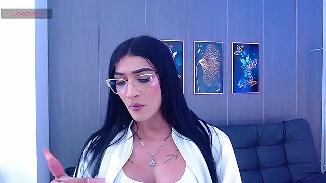 Snapshot of Evelynn_sex_ chatting on 10/10/25, 12:50 Evelynn sex online show from 10/10/25, 12:50