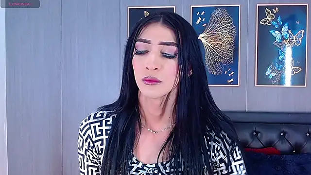 Snapshot of Evelynn_sex_ chatting on 03/22/25, 02:03 Evelynn sex online show from 03/22/25, 02:03