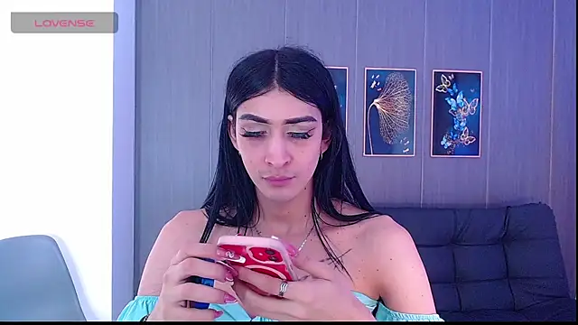 Snapshot of Evelynn_sex_ chatting on 09/23/25, 02:35 Evelynn sex online show from 09/23/25, 02:35