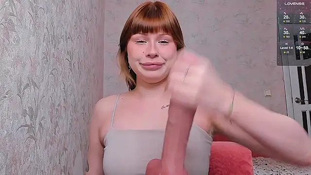 Snowgirl  online show from 09/13/25, 10:26