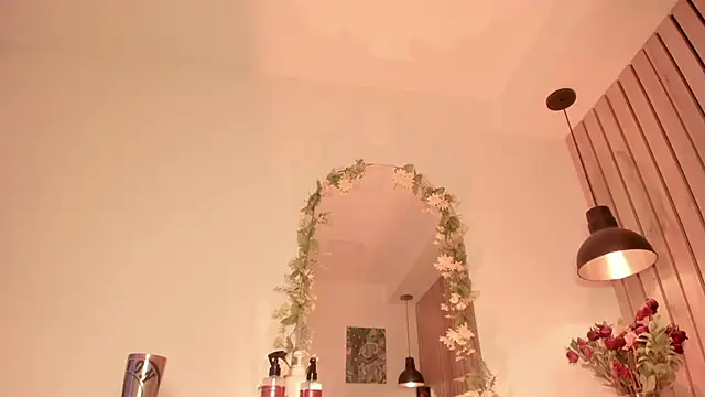 sofiesoft online show from 09/15/25, 01:33