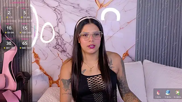 Snapshot of Shasa_8 chatting on 11/21/25, 08:08 Shasa 8 online show from 11/21/25, 08:08