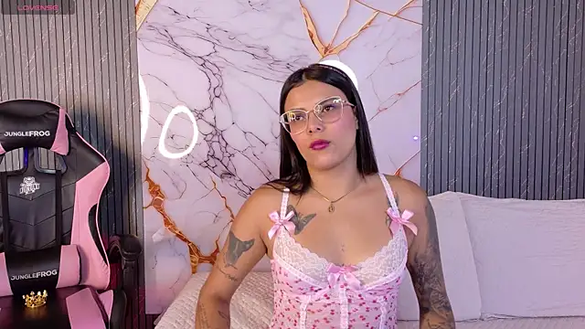 Snapshot of Shasa_8 chatting on 11/28/25, 07:58 Shasa 8 online show from 11/28/25, 07:58