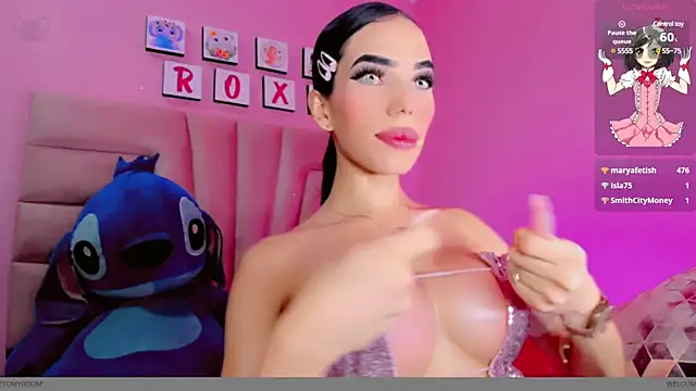 Snapshot of RoxStarts chatting on 12/06/24, 08:43 RoxStarts online show from 12/06/24, 08:43