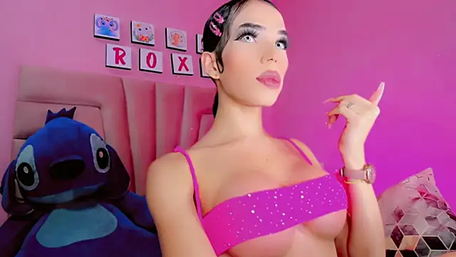 Snapshot of RoxStarts chatting on 12/11/24, 03:02 RoxStarts online show from 12/11/24, 03:02