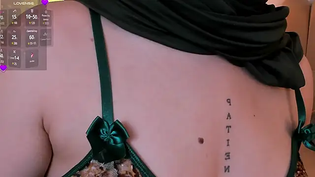 anna-henao online show from 05/28/26, 12:40