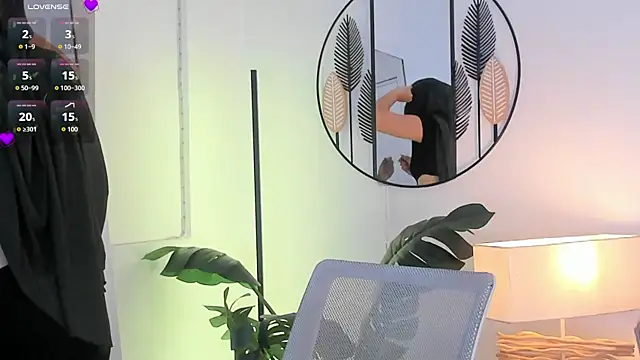 anna-henao online show from 03/25/26, 08:30