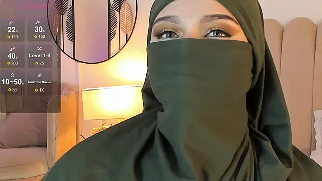Snapshot of anna-henao chatting on 02/14/25, 02:23 anna-henao online show from 02/14/25, 02:23