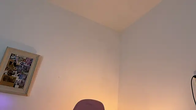 SweetPaige  online show from 11/10/25, 10:15