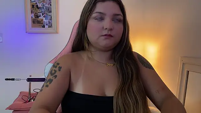 SweetPaige  online show from 01/16/26, 04:44