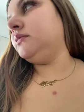 SweetPaige  online show from 05/06/26, 01:04