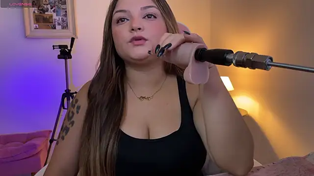 SweetPaige  online show from 02/24/26, 04:30