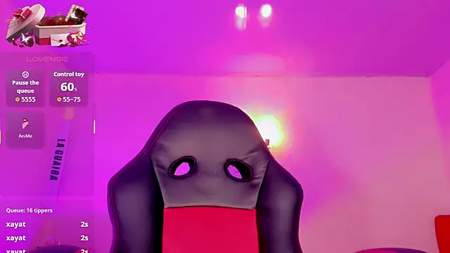 naomy  xx online show from 02/11/26, 03:17