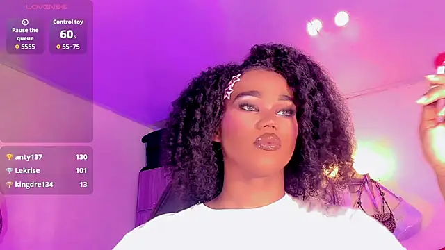 naomy  xx online show from 04/25/26, 03:20
