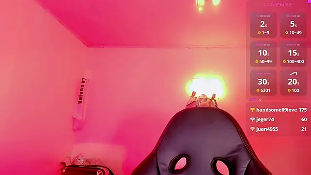 naomy  xx online show from 02/24/26, 03:18