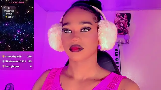 naomy  xx online show from 12/14/25, 12:44