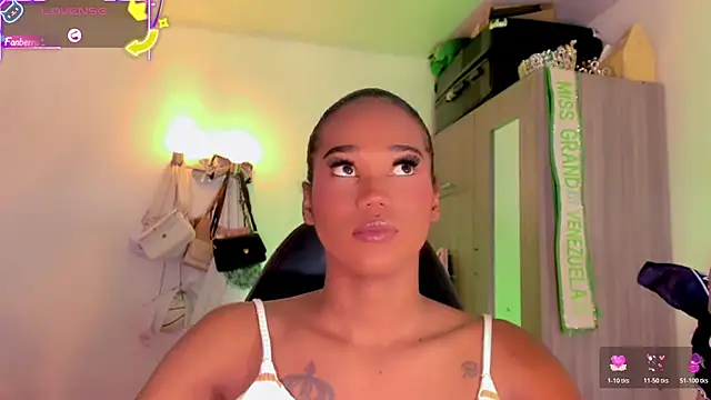 naomy  xx online show from 05/27/26, 11:12